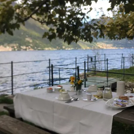 Castagna Nyaraló Nesso